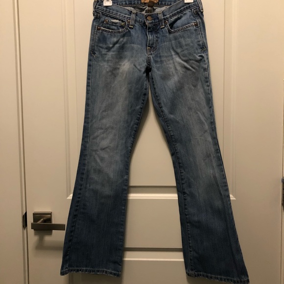 Abercrombie & Fitch Denim - Abercrombie Fitch Medum Washed Bootcut Frayed 0S Abercrombie & Fitch Denim - Abercrombie Fitch Medum Washed Bootcut Frayed 0S